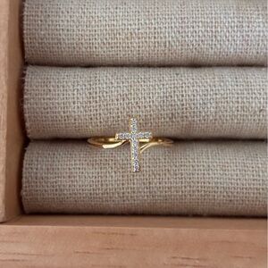 Gold Cross Ring